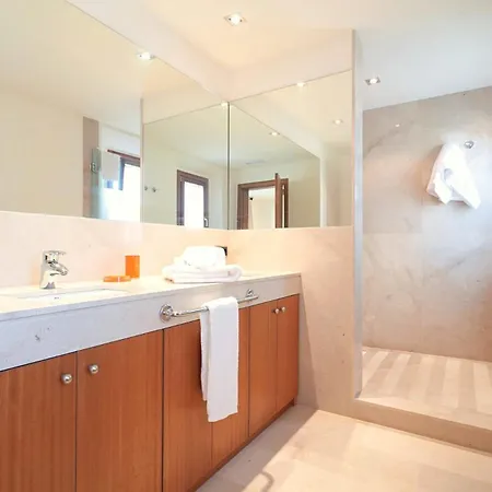 Fantastic Fiol 3 Bedrooms Perfectly Located Between And Puerto Villa