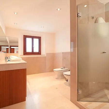 Fantastic Fiol 3 Bedrooms Perfectly Located Between And Puerto Villa