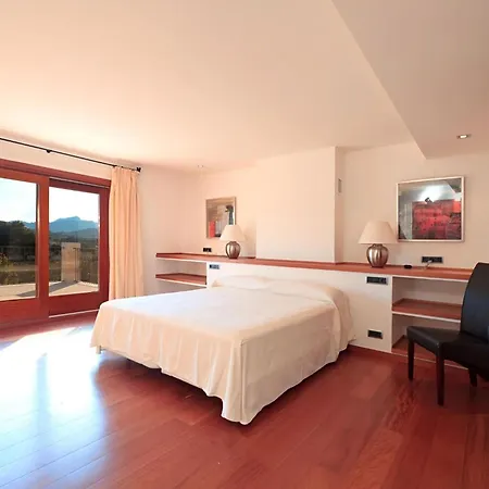 Fantastic Fiol 3 Bedrooms Perfectly Located Between And Puerto